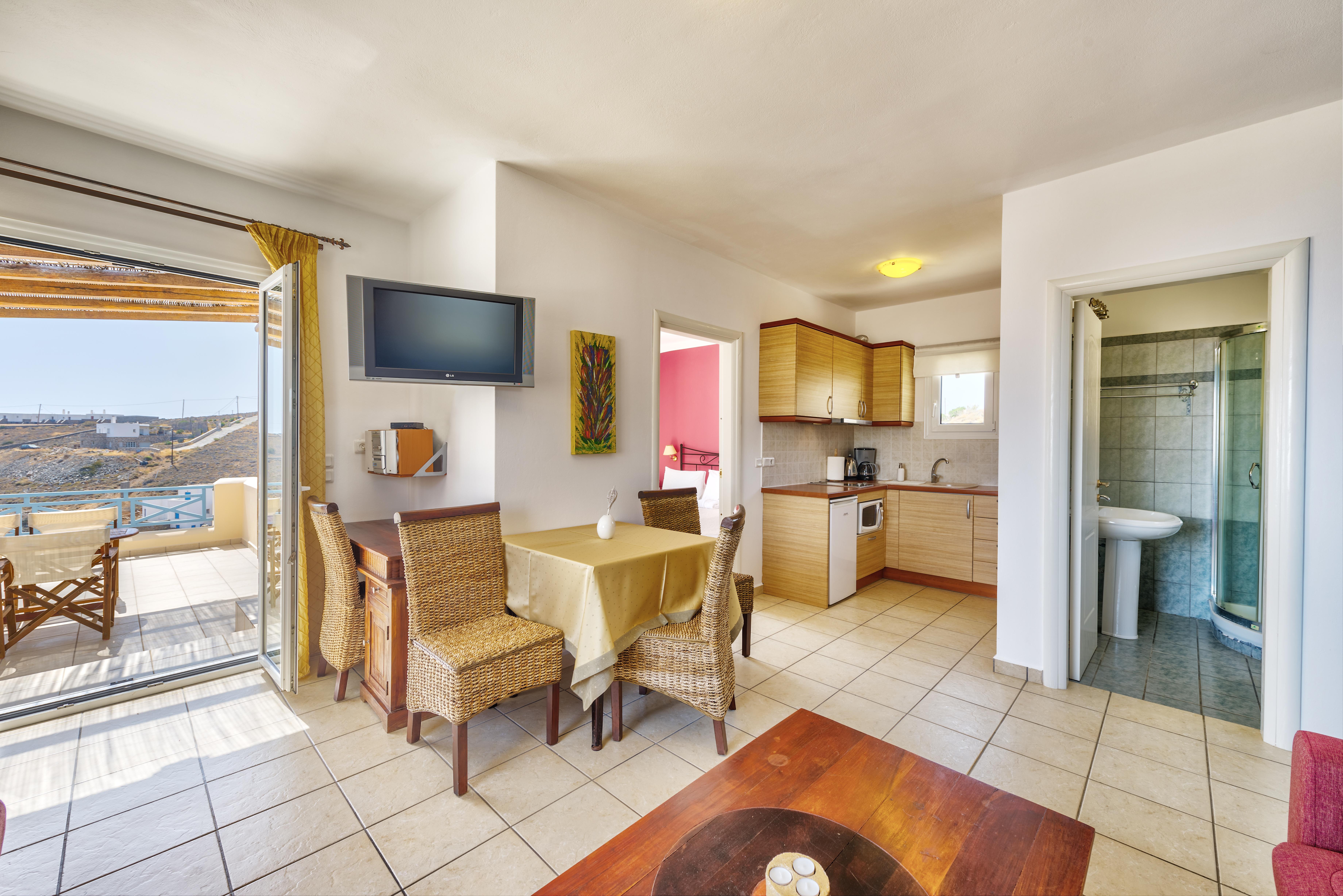 Sunrise Beach Suites Azolimnos Buitenkant foto