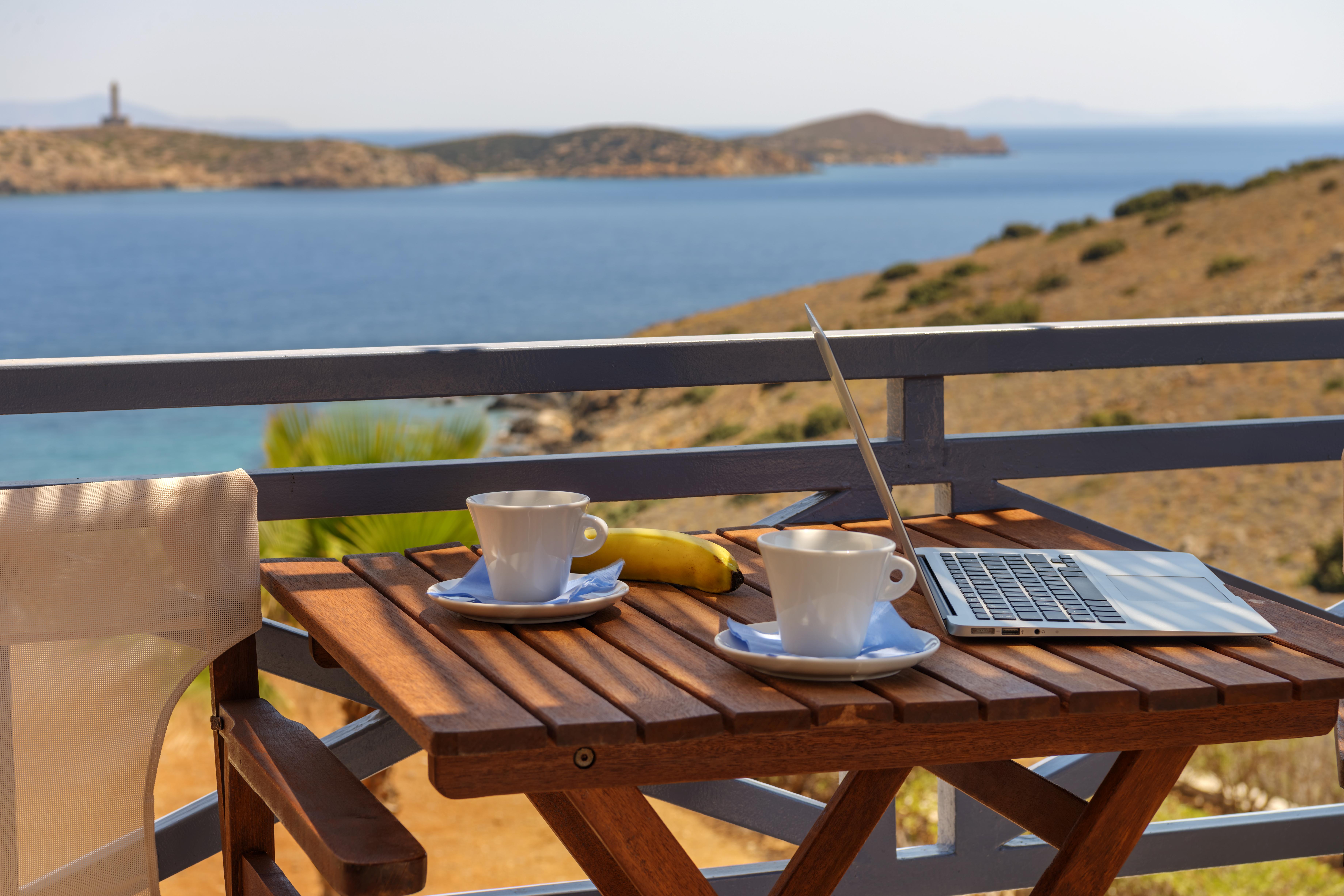 Sunrise Beach Suites Azolimnos Buitenkant foto