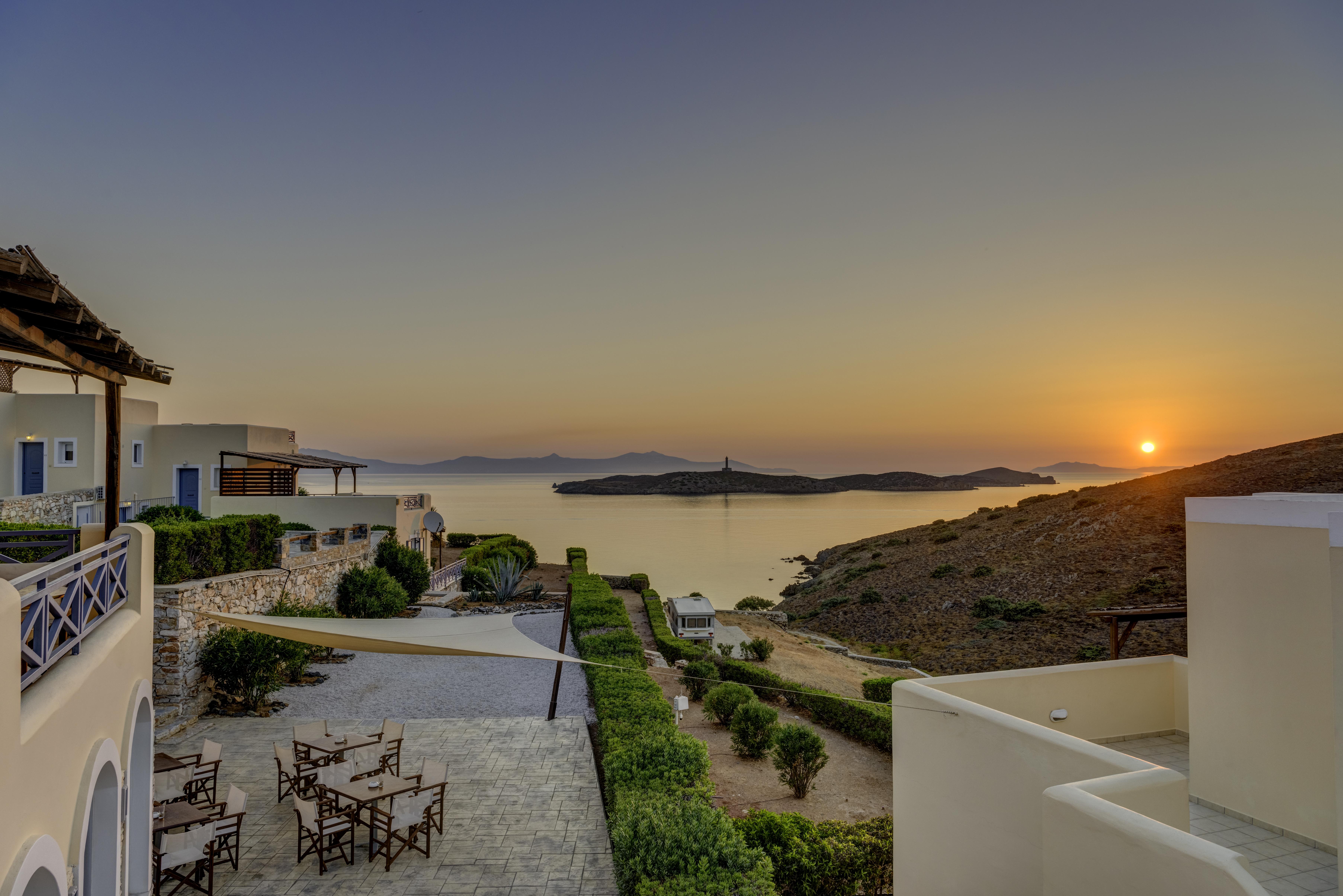 Sunrise Beach Suites Azolimnos Buitenkant foto